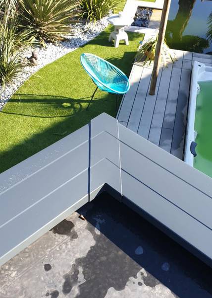 Réalisation d'une couvertine en continu pour un toit-terrasse sur la commune de