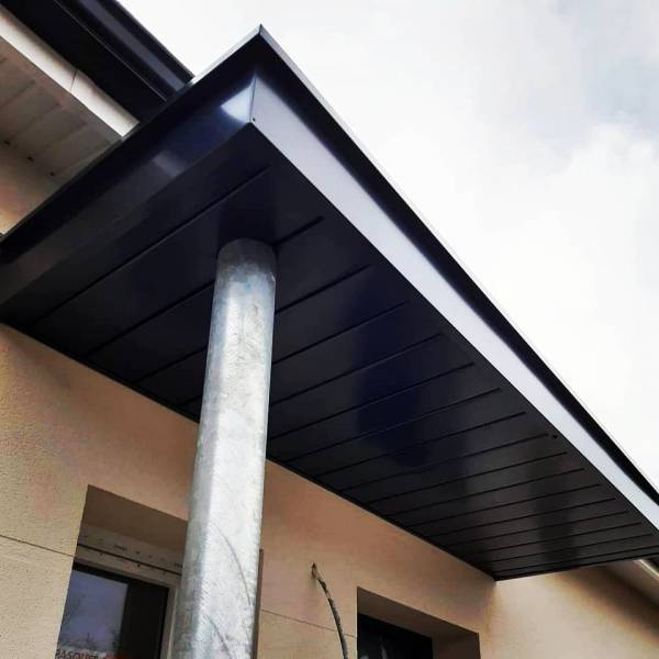 Réalisation d'habilage de casquette en aluminium par Alu Concept à proximité de Bordeaux