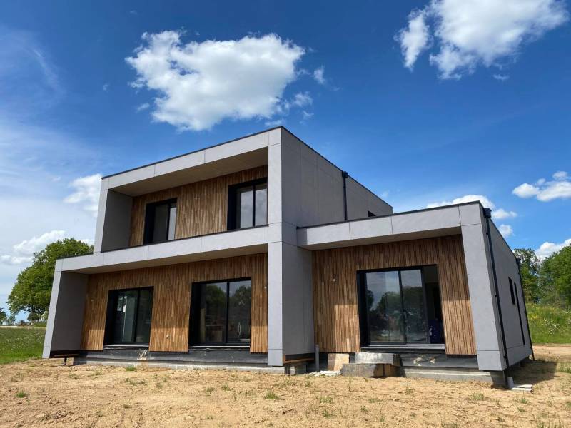 Pose de couvertine sur-mesure en aluminium à Bordeaux